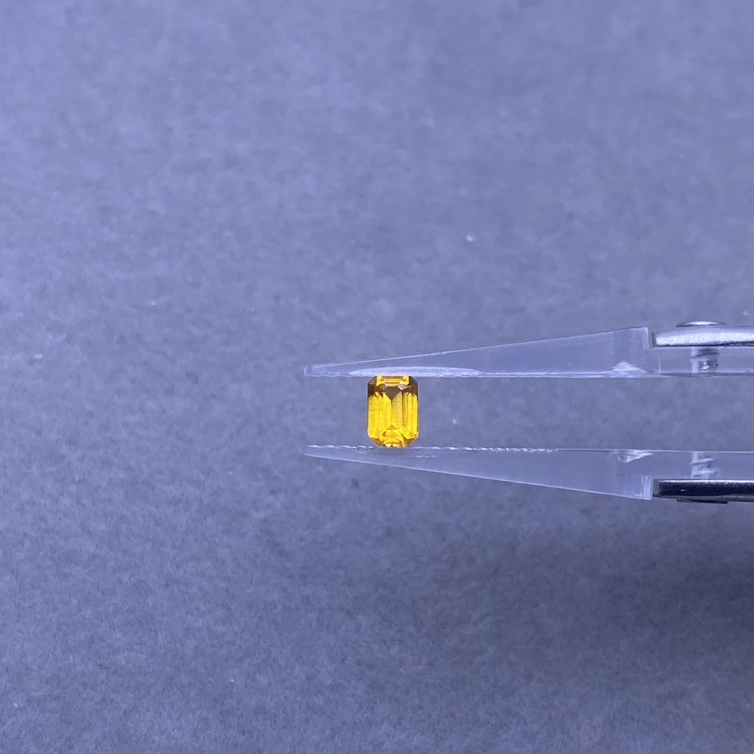 YSC vv 蓝宝石-0.65ct（00975531）1212