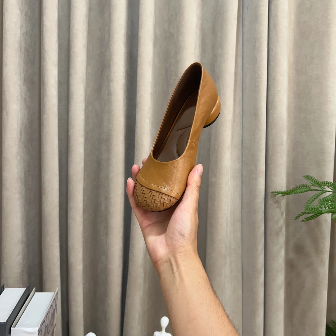 低跟圆头浅口编织套筒粗跟单鞋公主鞋高跟欧若动感风