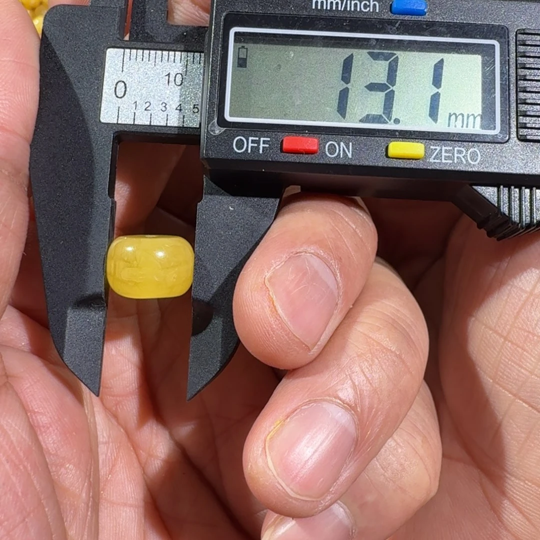 琥珀裸石未镶嵌13mX9m小单珠1.07克