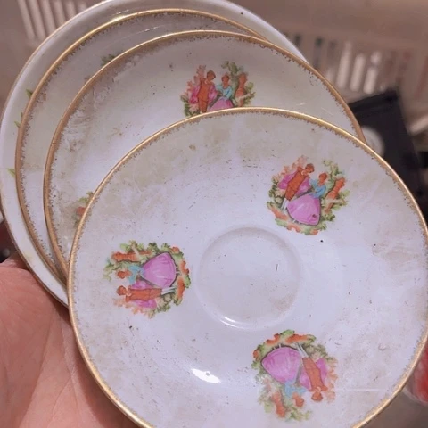 香榧木在*刻Fggchhcghvgggcg