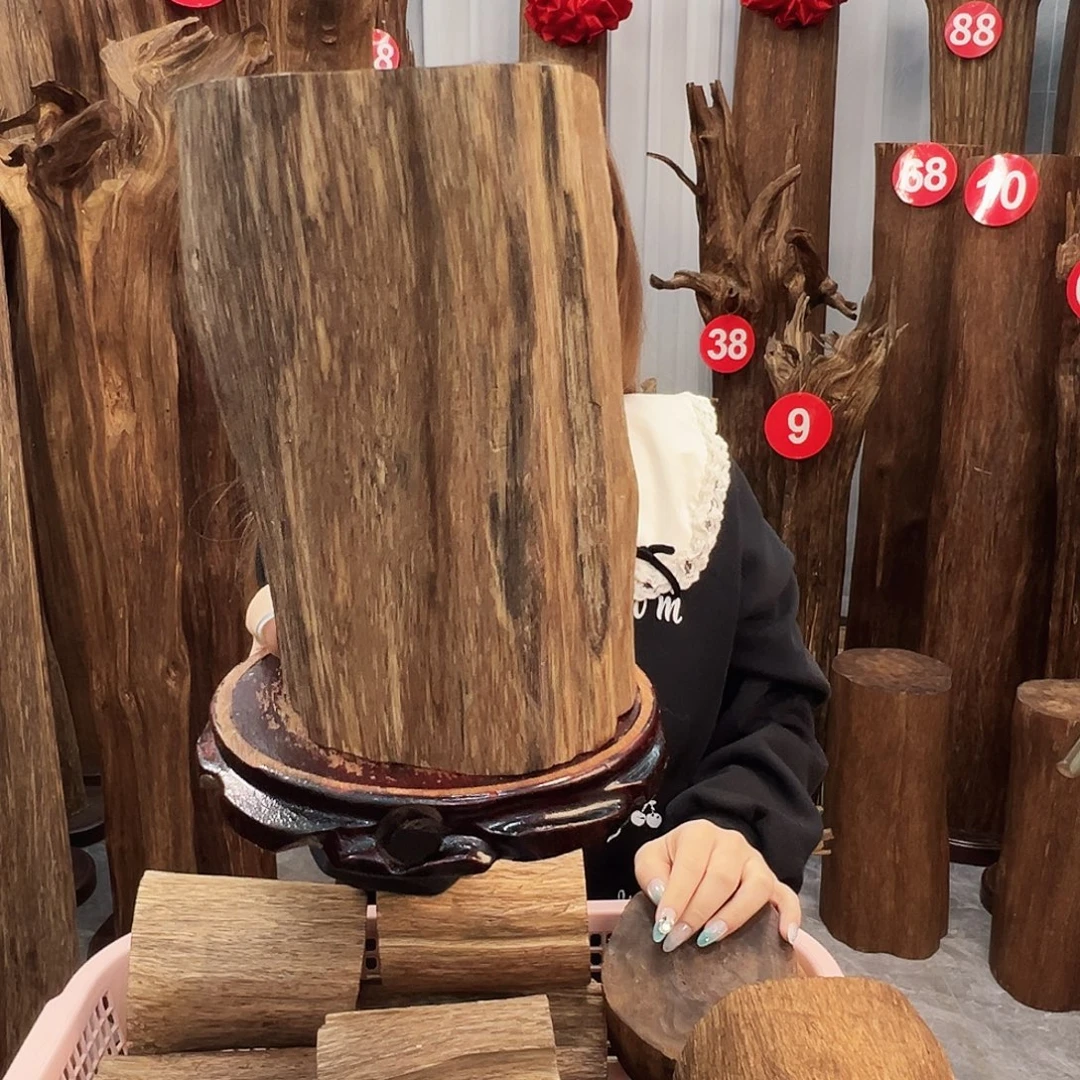 沉香沉香碎屑沉香原料