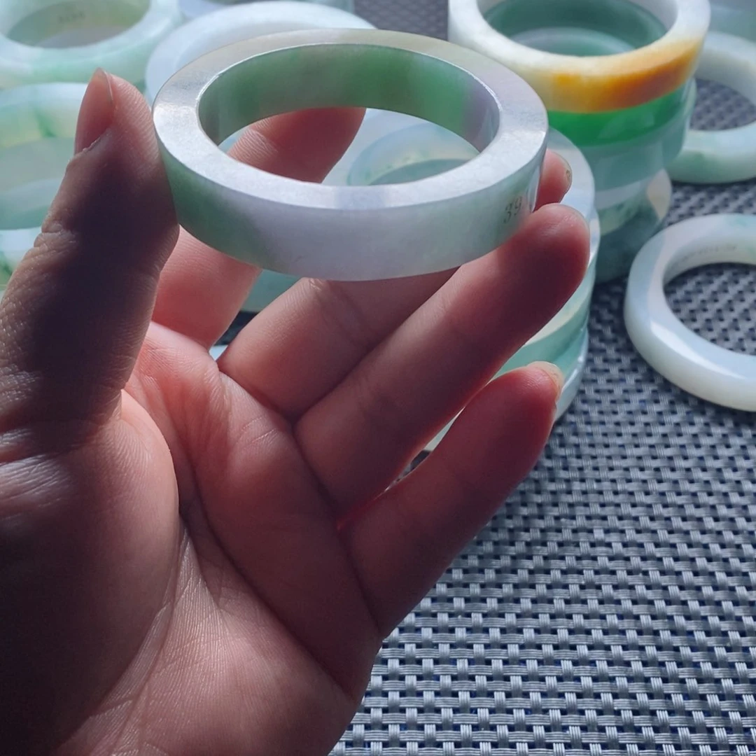 定制翡翠A货未镶嵌