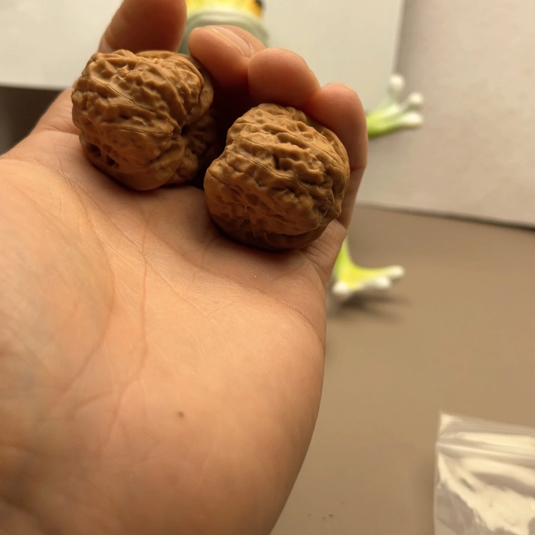 文玩核桃吊坠背****歌延庆