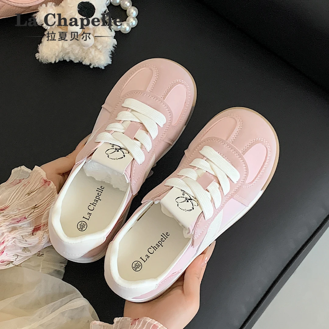 拉夏贝尔芭蕾风德训鞋女2025冬季新款复古休闲百搭小白鞋运动板鞋