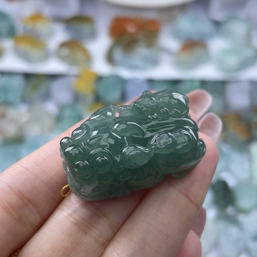 颈饰未镶嵌翡翠貔貅25