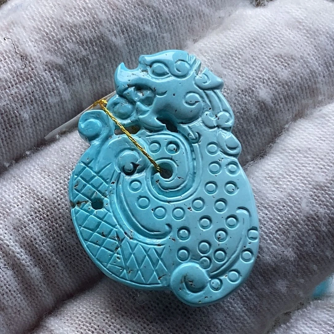 绿松石未镶嵌珠宝奇石