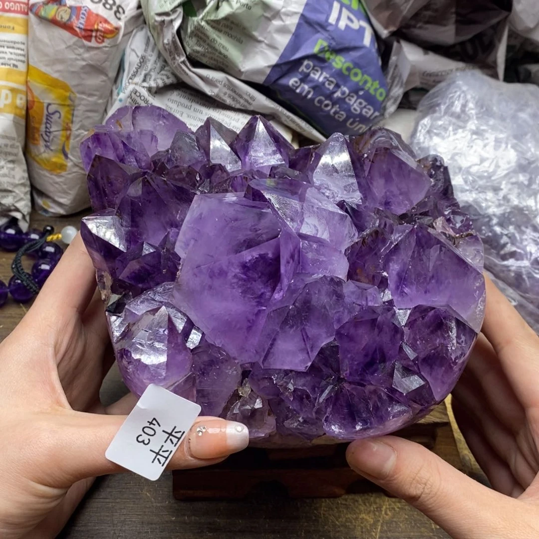 水晶乌拉圭未镶嵌