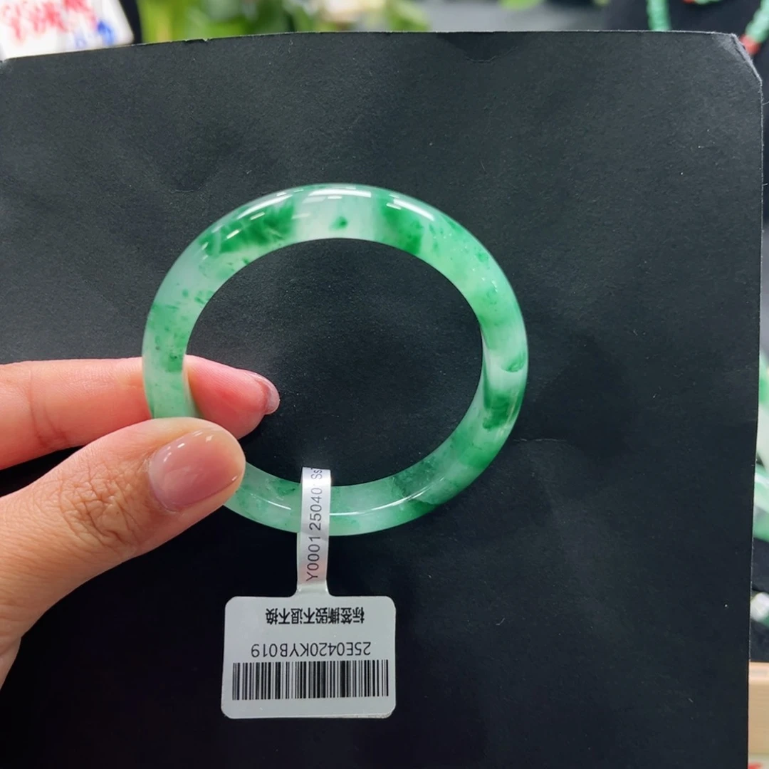 石英质玉手镯未镶嵌红***果➕玲玲52.6