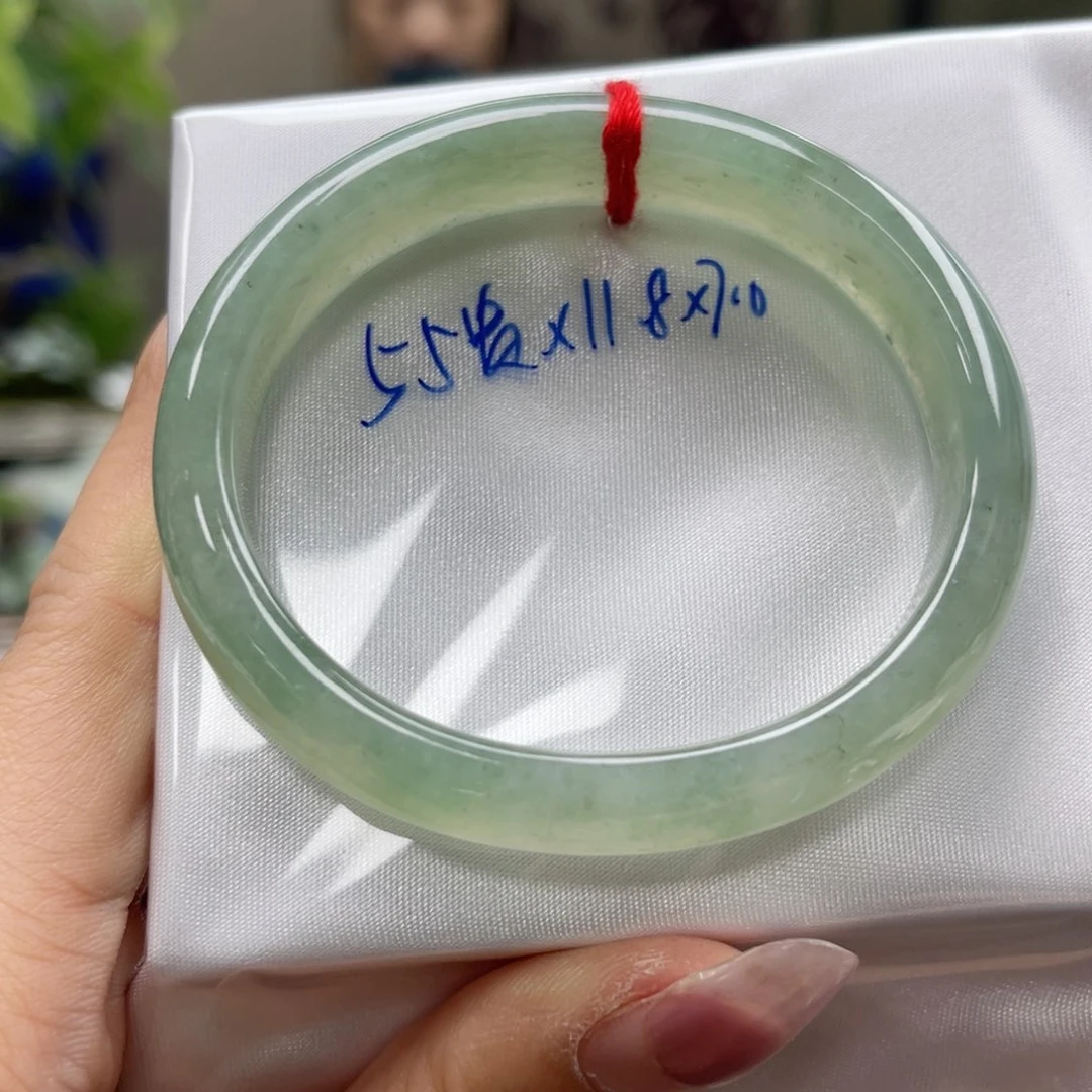 未镶嵌手镯翡翠翡翠
