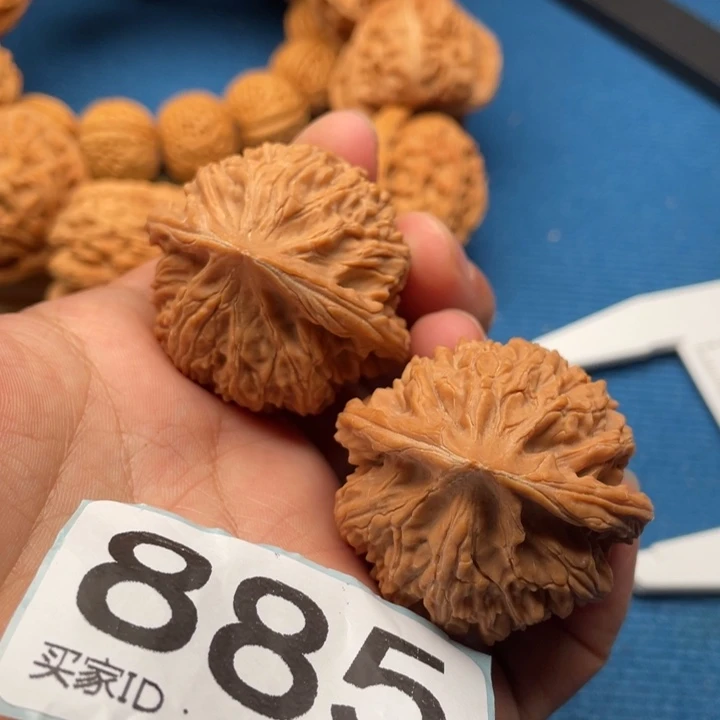 文玩核桃吊坠核桃