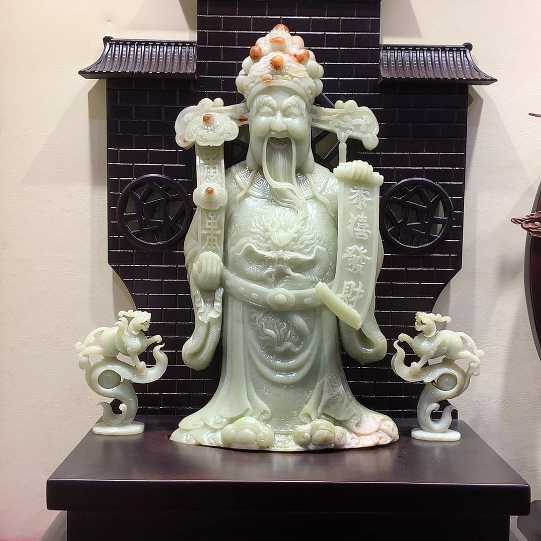 蛇纹石玉未镶嵌摆件