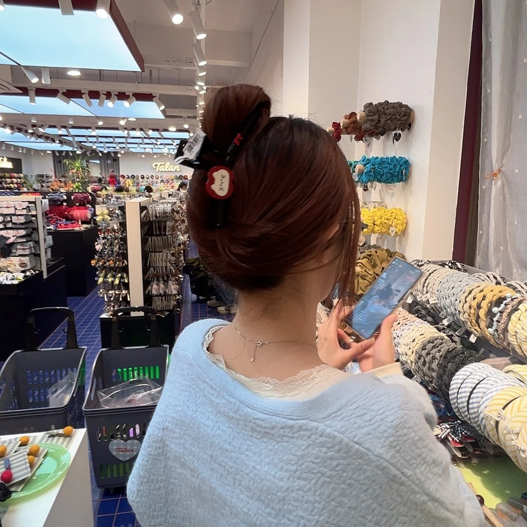 布艺铁合金苹果抓夹