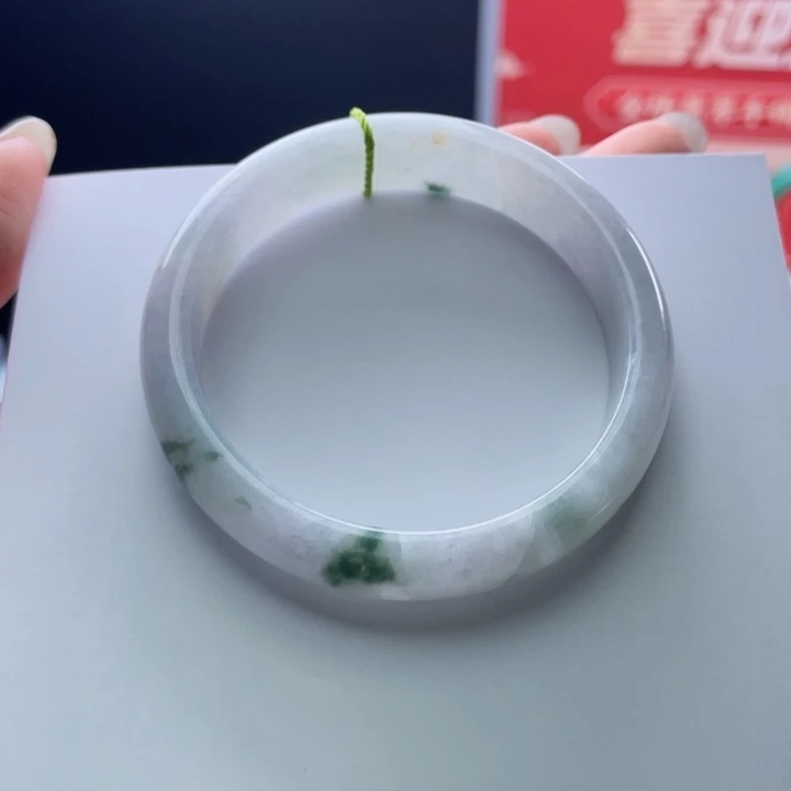 翡翠未镶嵌手镯54