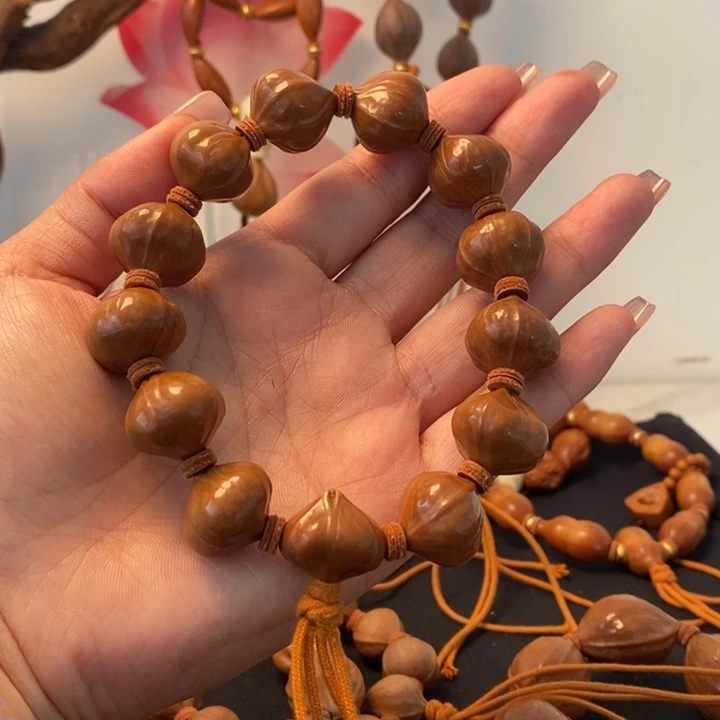 橄榄核手串/手链1.6蜜桃铁盒