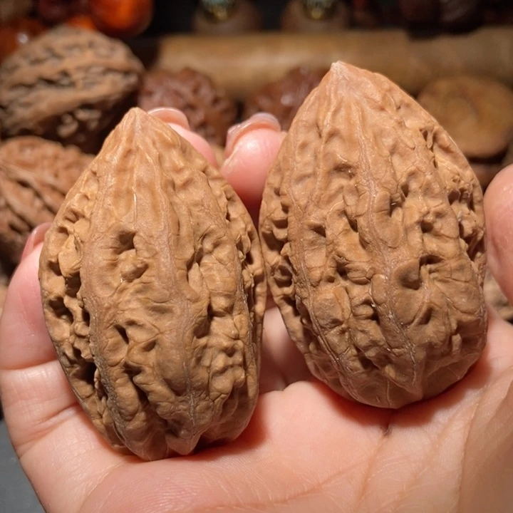 把件文玩核桃东北楸子小雪102