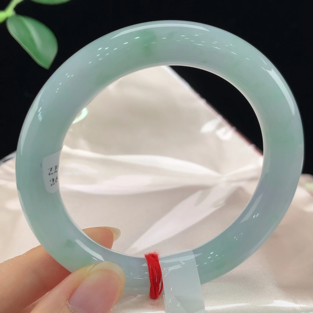 翡翠手镯未镶嵌111-1636