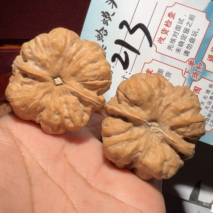二***哥文玩核桃把件文玩42