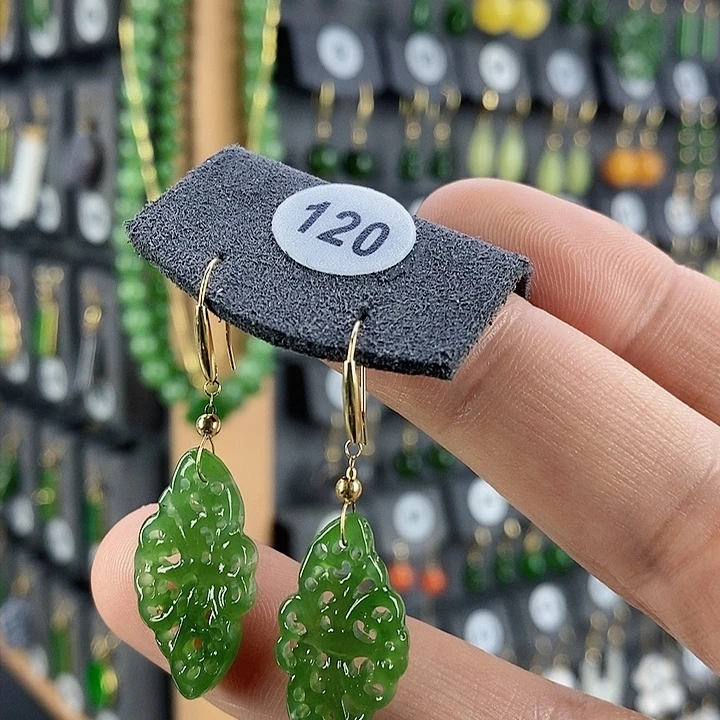 和田玉耳饰18K金镶嵌