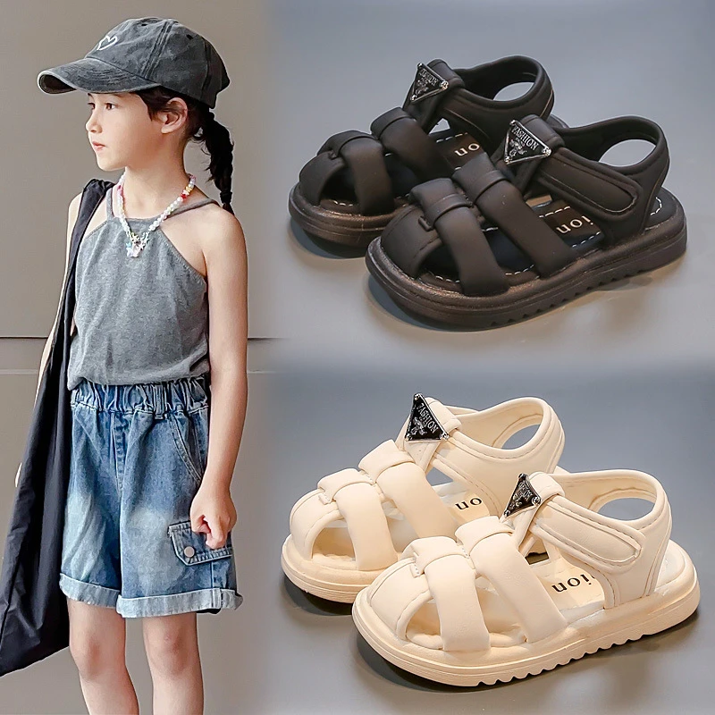 潮牌女童凉鞋夏款软底包头2025新款儿童沙滩鞋防滑百搭罗马鞋大童