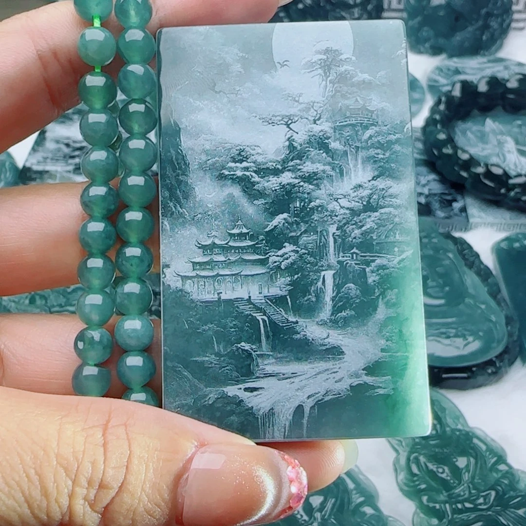 颈饰未镶嵌翡翠多样性发货天然的A货翡翠