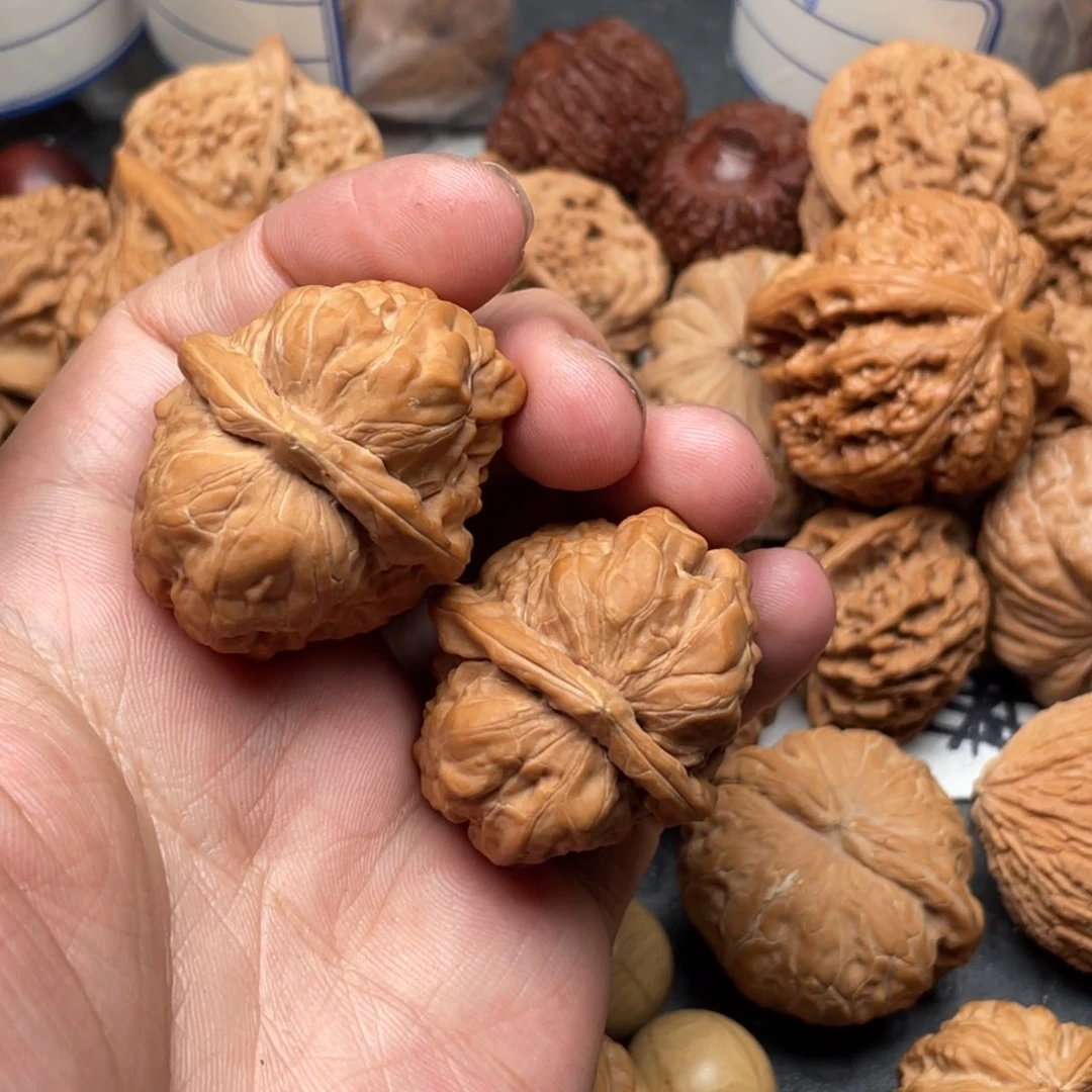 文玩核桃把件高*焜蛤蟆