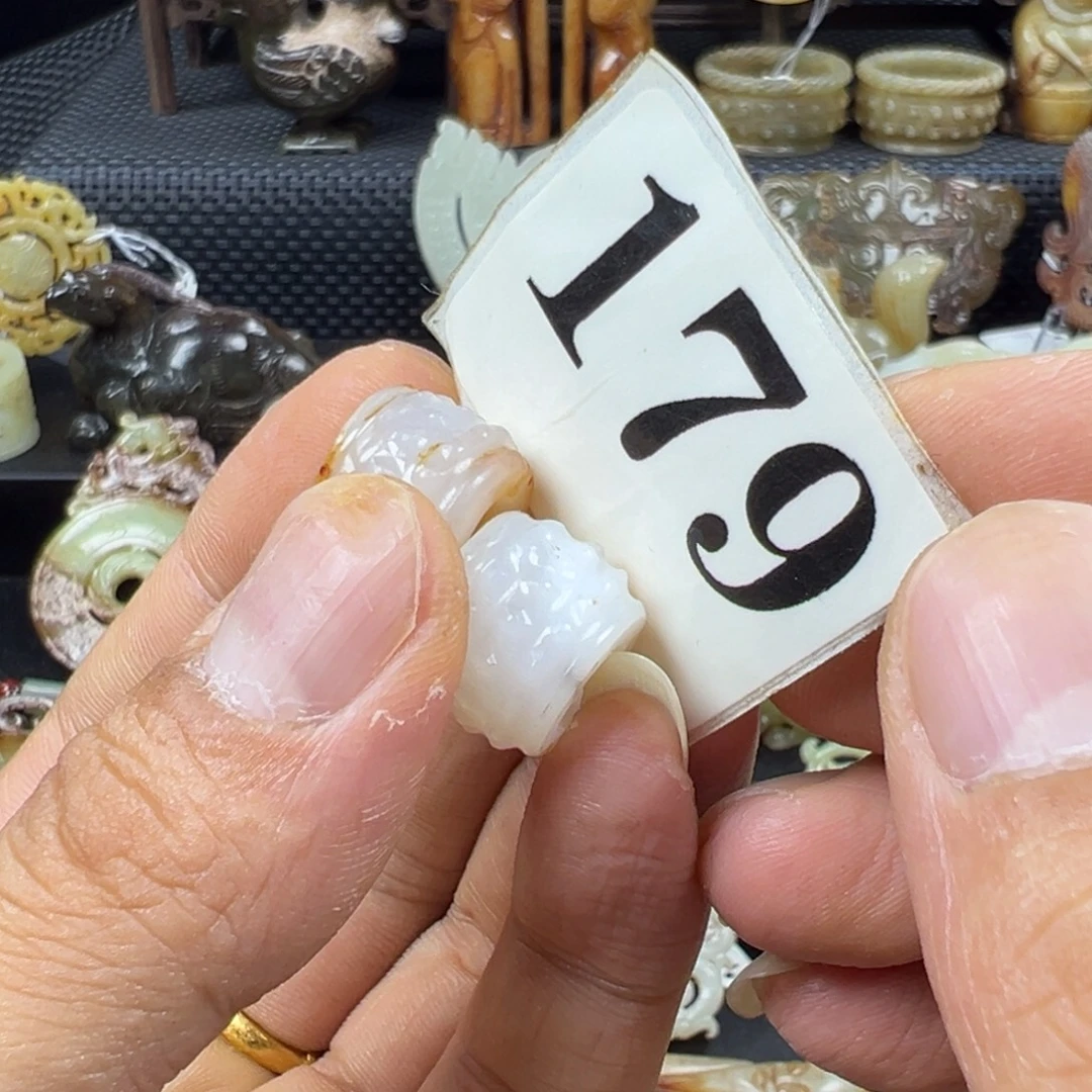 沉***金和田玉未镶嵌挂件