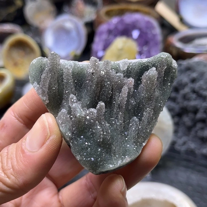 未镶嵌珠宝半成品水晶