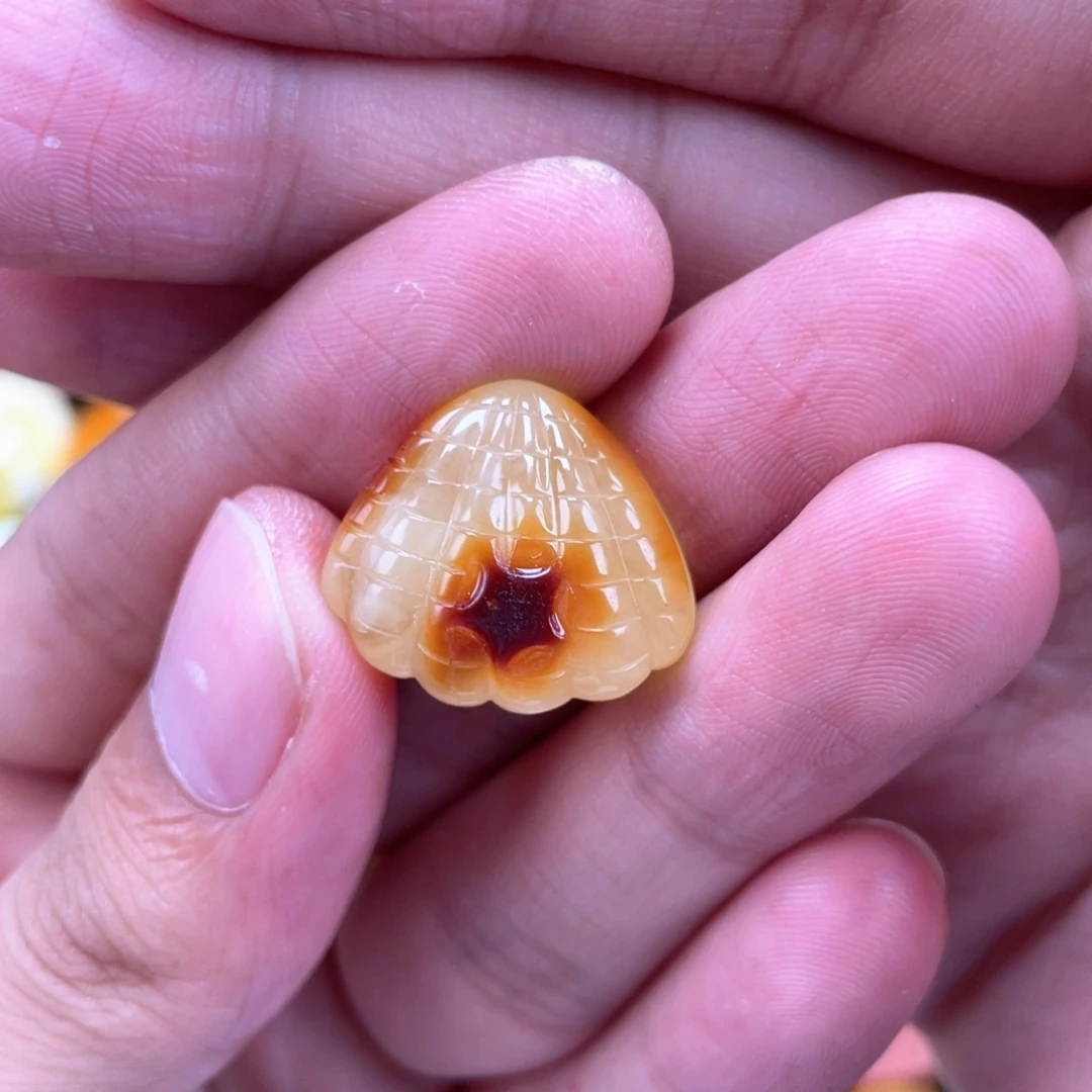 琥珀未镶嵌裸石蜜蜡