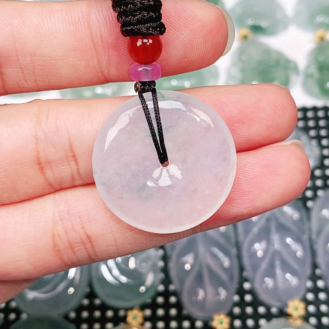 颈饰未镶嵌翡翠吊坠