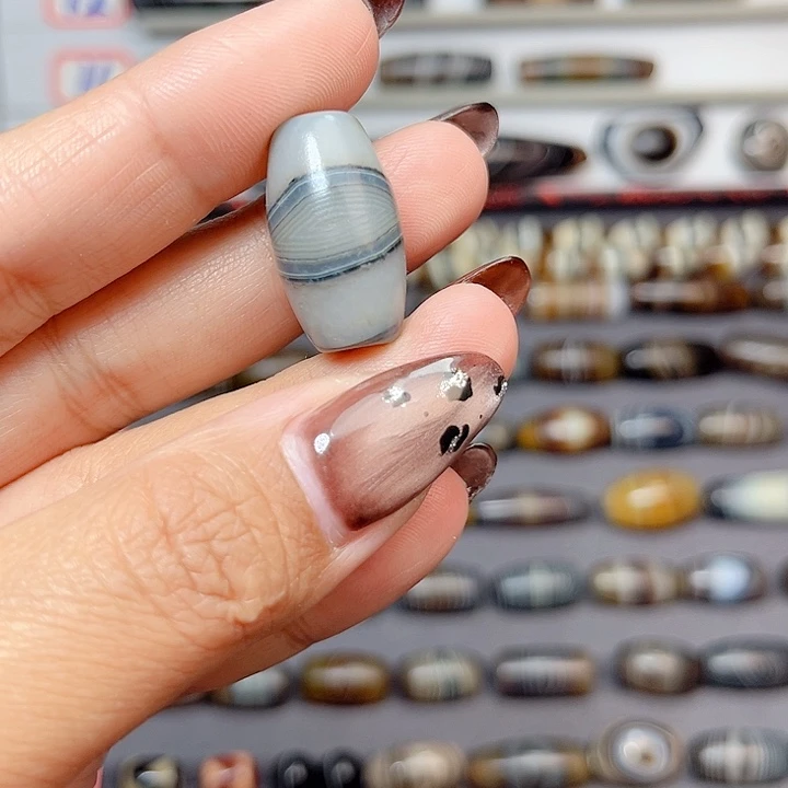 未镶嵌玛瑙/玉髓珠宝半成品青**?