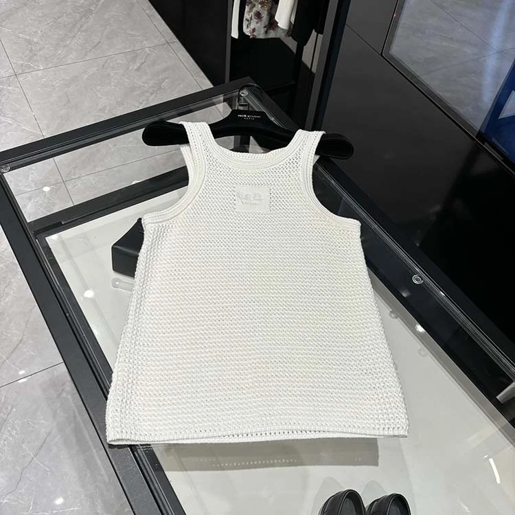 25年春夏新款女装 法式时尚提花图案短款修身针织镂空背心