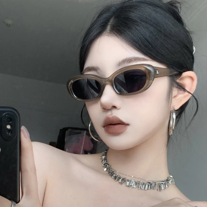 槑槑哒复古椭圆猫眼墨镜女高级感太阳镜防紫外线显脸小潮流时尚