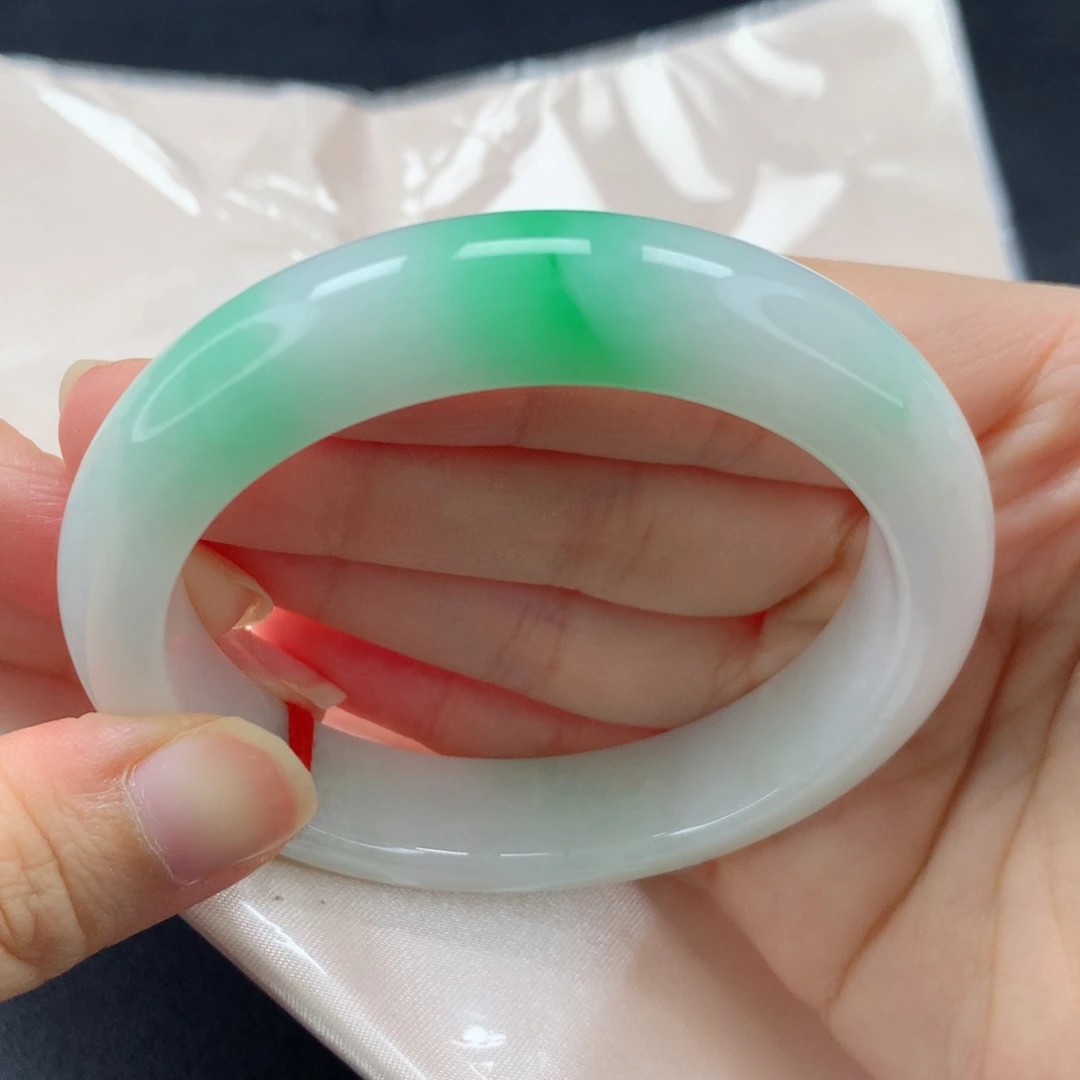 翡翠手镯未镶嵌（10号）