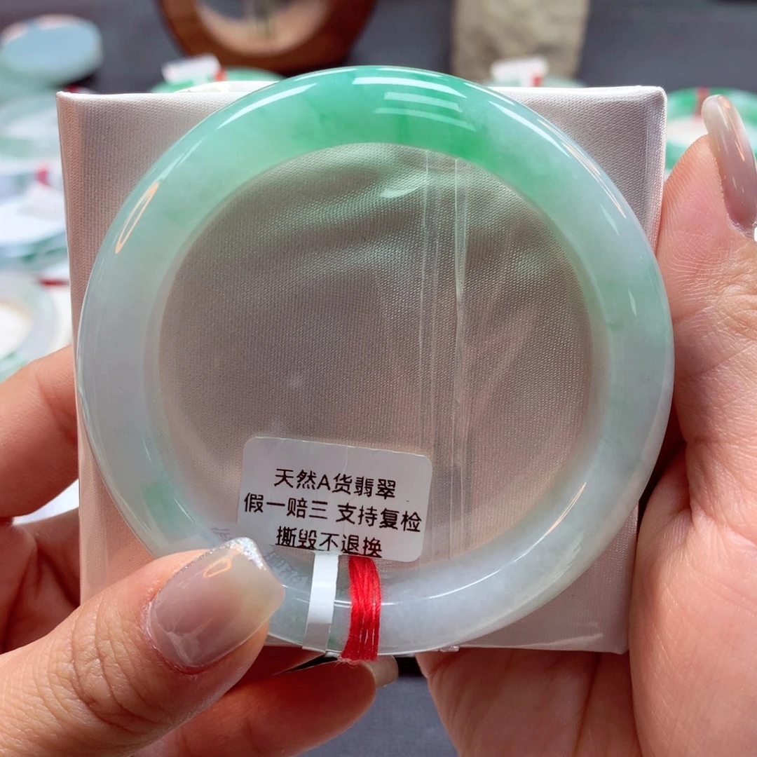 翡翠手镯未镶嵌56正45号88