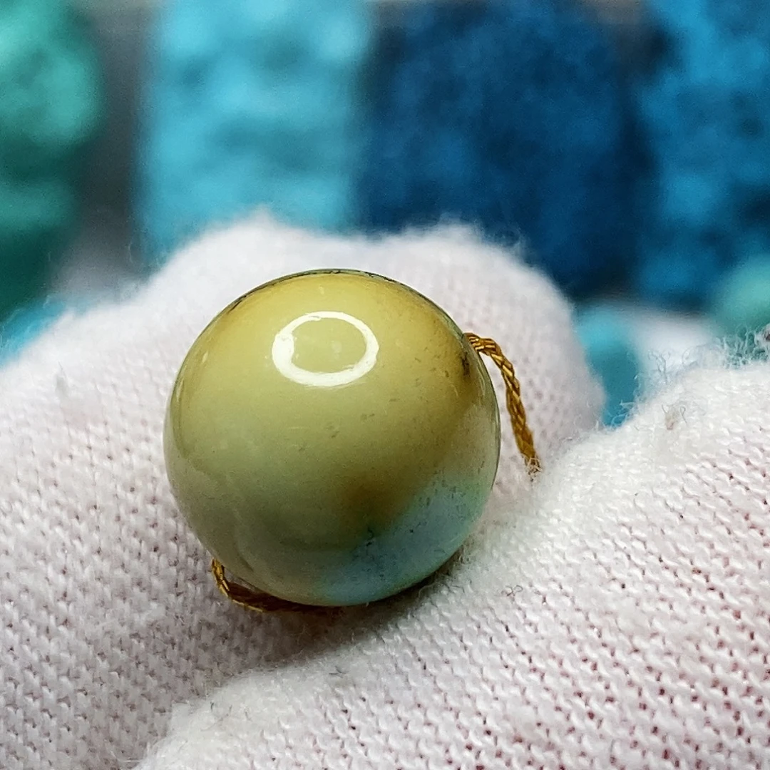 绿松石未镶嵌天然原矿 带武汉地大证书