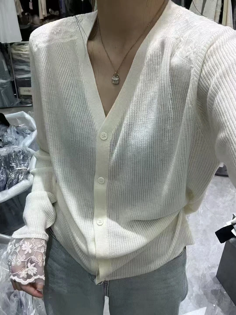 新款春装 肩膀蕾丝V领开衫