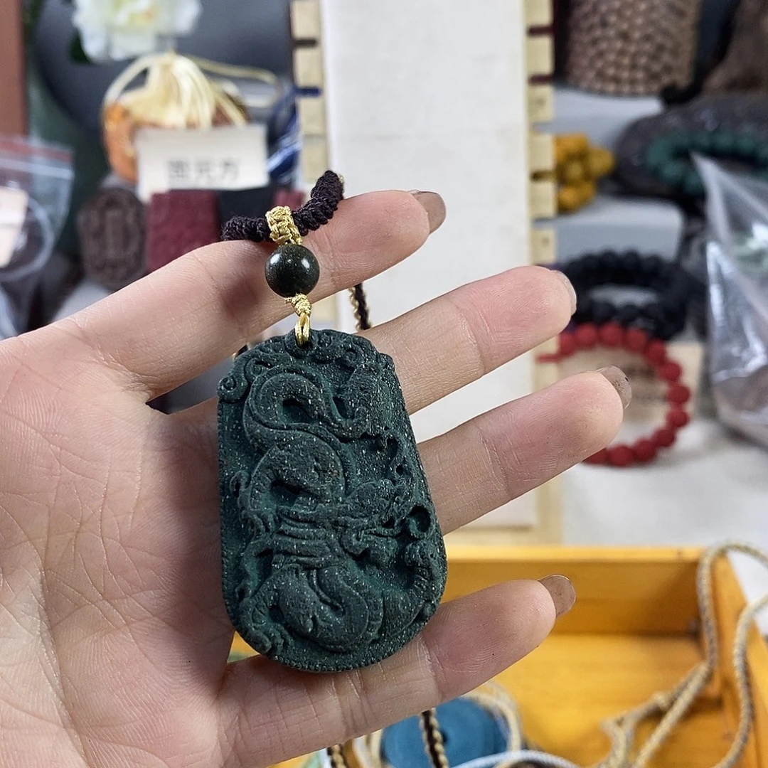 泥塑妙睡梦灵龙牌