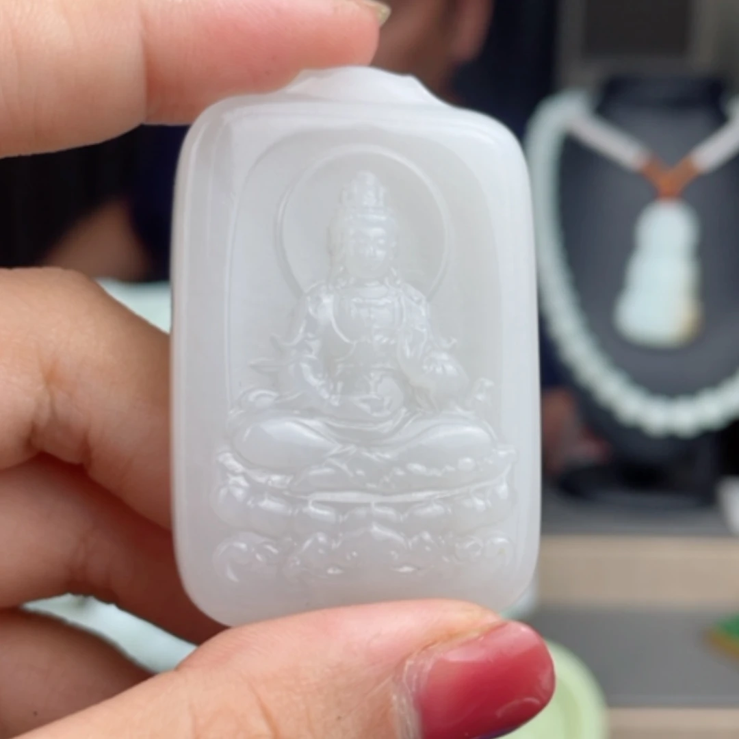 【闪购商品】颈饰未镶嵌和田玉
