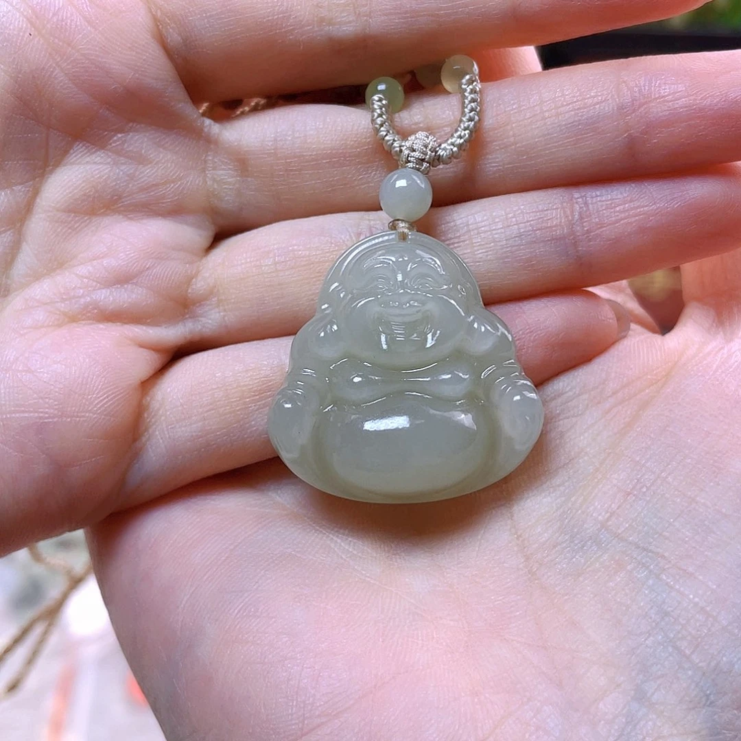 小***杨吊坠(赠链)未镶嵌和田玉