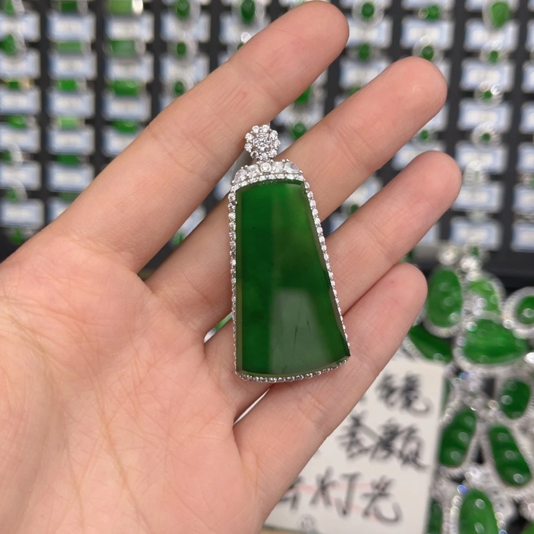 翡翠戒指银S925镶嵌无事牌吊坠
