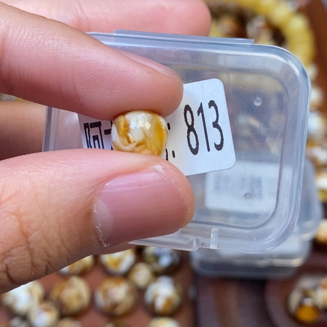 把件猴头核桃沁色圆珠老型813