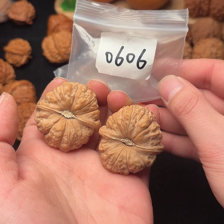 把件文玩核桃41 尺  南瓜墩    0606