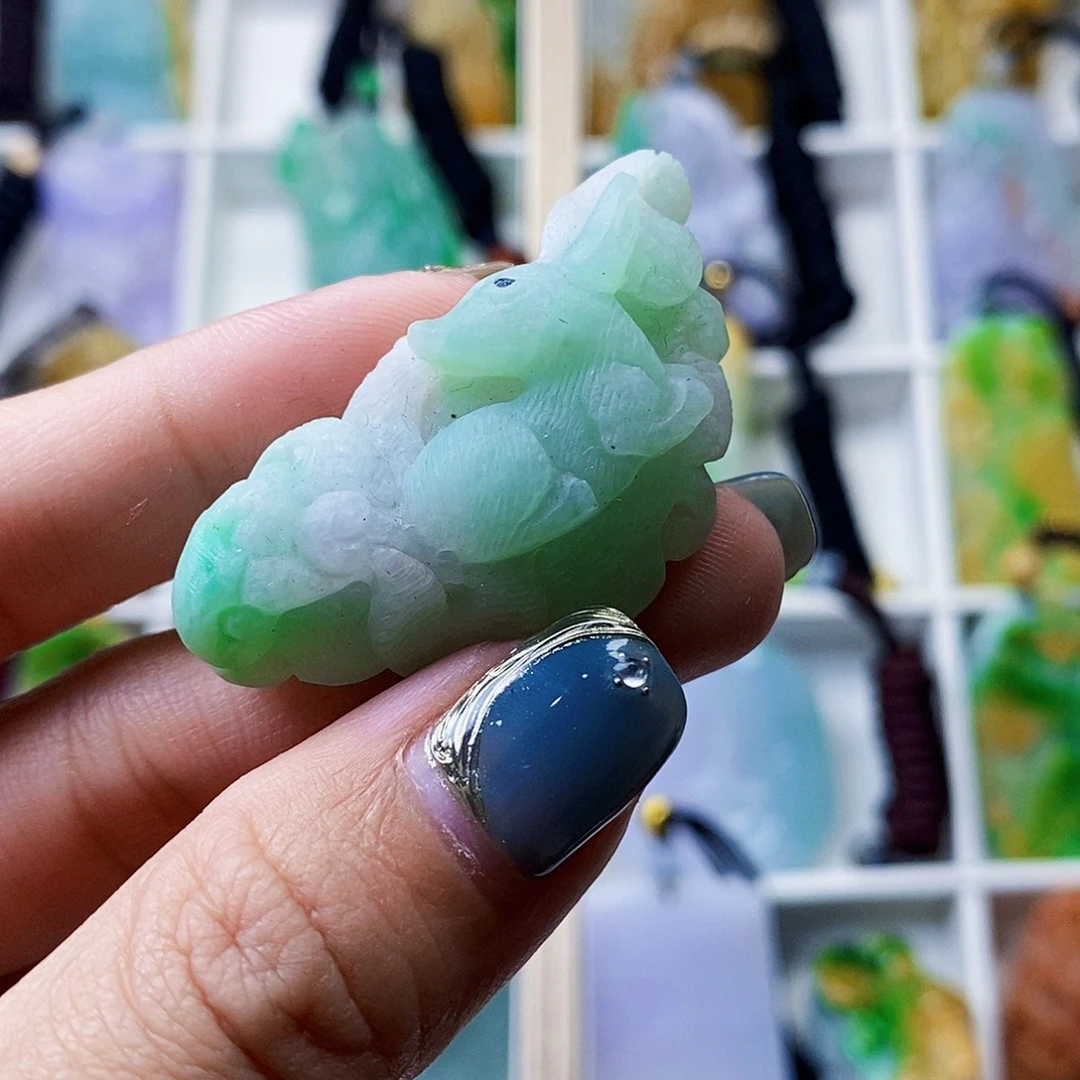 定制翡翠未镶嵌翡翠A货
