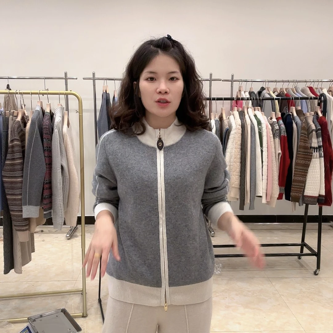 四平加厚山羊绒加厚外套
