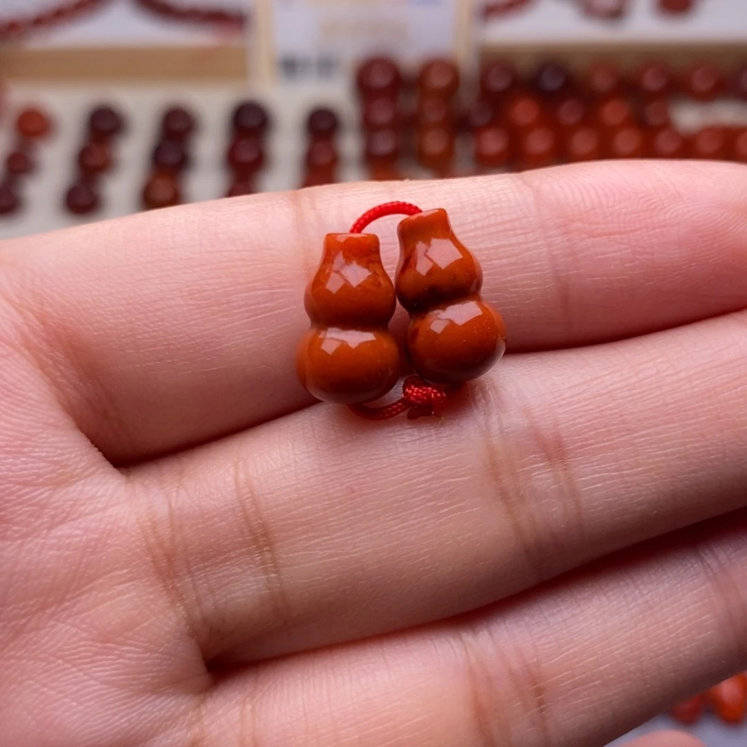 南红玛瑙未镶嵌配饰