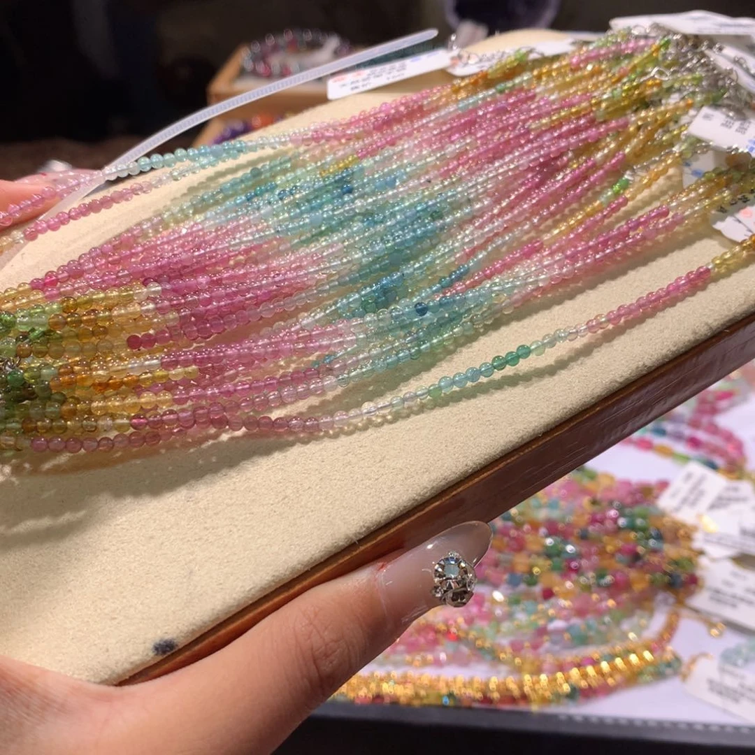 未镶嵌多样性发货其一碧玺