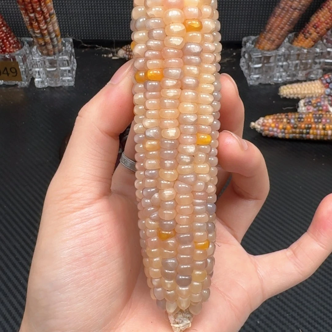 柏香籽/百香籽吊坠田*。