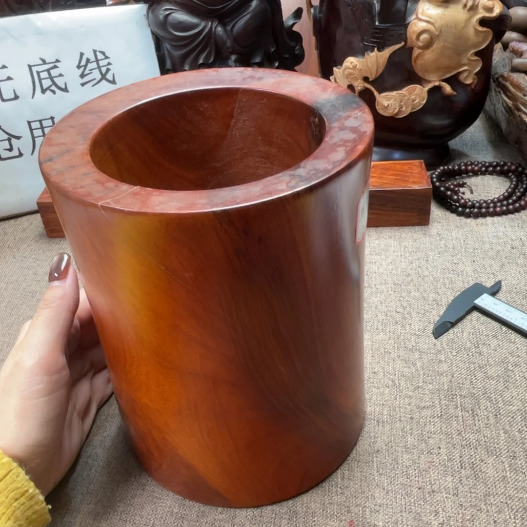 大果紫檀（缅甸花梨）笔筒