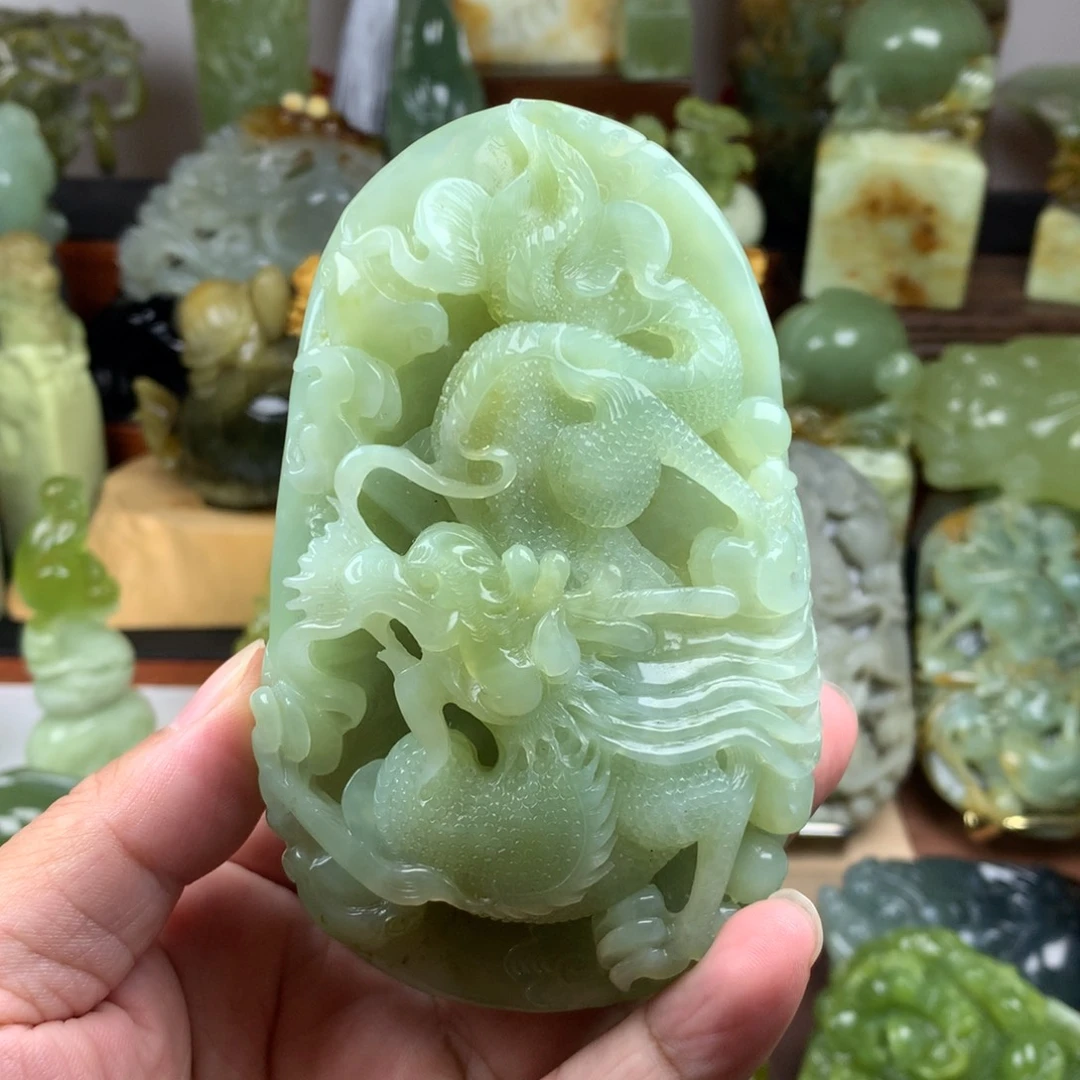 岫玉未镶嵌手把件