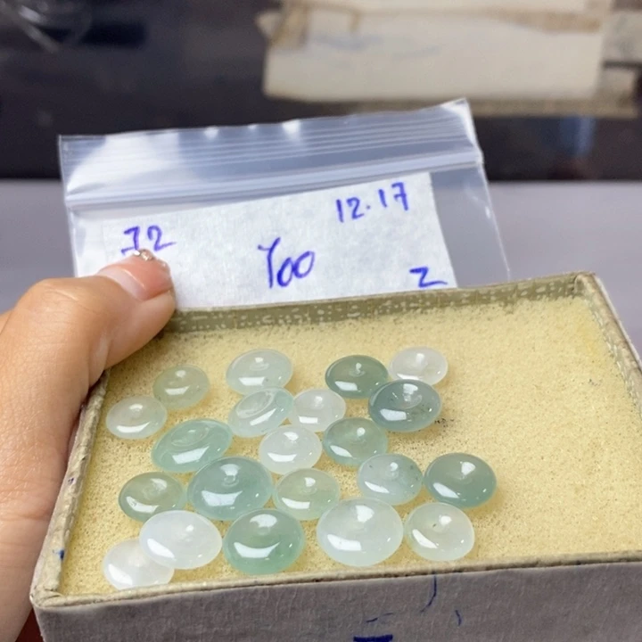 美***帮定制翡翠未镶嵌不退
